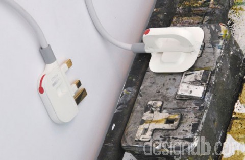 UK folding plug system