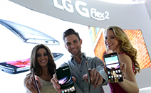 LG전자, CES 2015서 ‘LG G 플렉스2’ 첫 공개