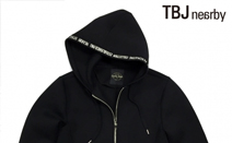 TBJ, BTOB의 인기에 힘입어 ‘네오프렌 후드점퍼’ 완판