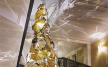 버버리, 클라리지 호텔과 함께 2015 크리스마스 트리 런칭 축하 행사 열어