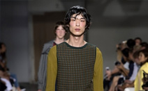 우영미, 부드러움과 아름다움이 공존한 2017년 봄·여름 파리 컬렉션 성료