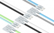 로모스, iOS와 안드로이드 기기 충전 및 데이터 동기화 기능을 갖춘 