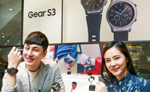 삼성전자, 시계다운 디자인·혁신적인 단독 사용성 갖춘 ‘기어 S3’국내 출시