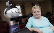 노인들을 위한 로봇 프로젝트 ‘ENRICHEM 프로젝트’